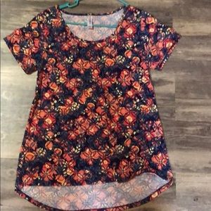 Lularoe classic Tee
